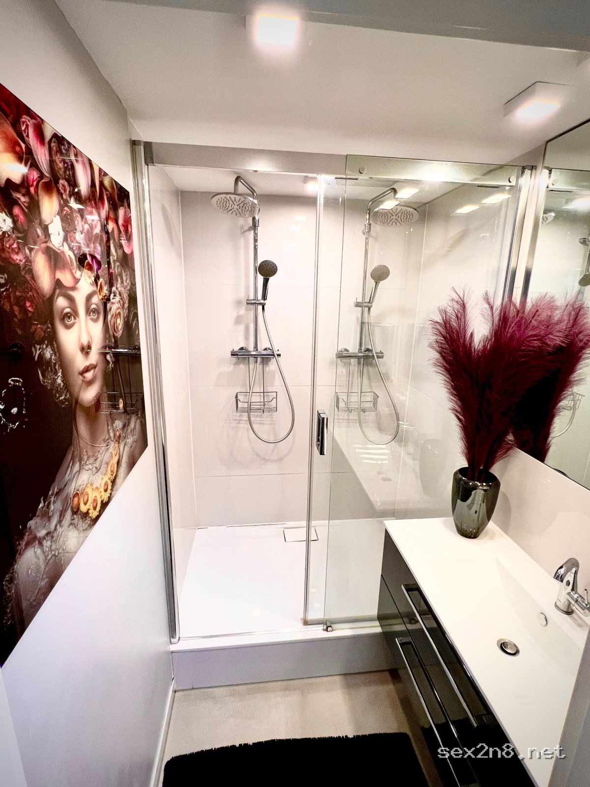 Studio Elite Basel – Zimmer & Themenräume
