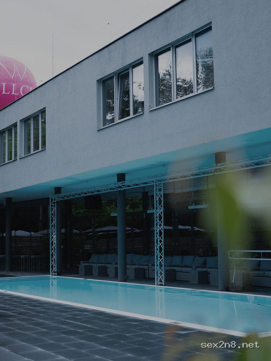 Wellcum Spa for Men – Wellness, Pool & Sauna